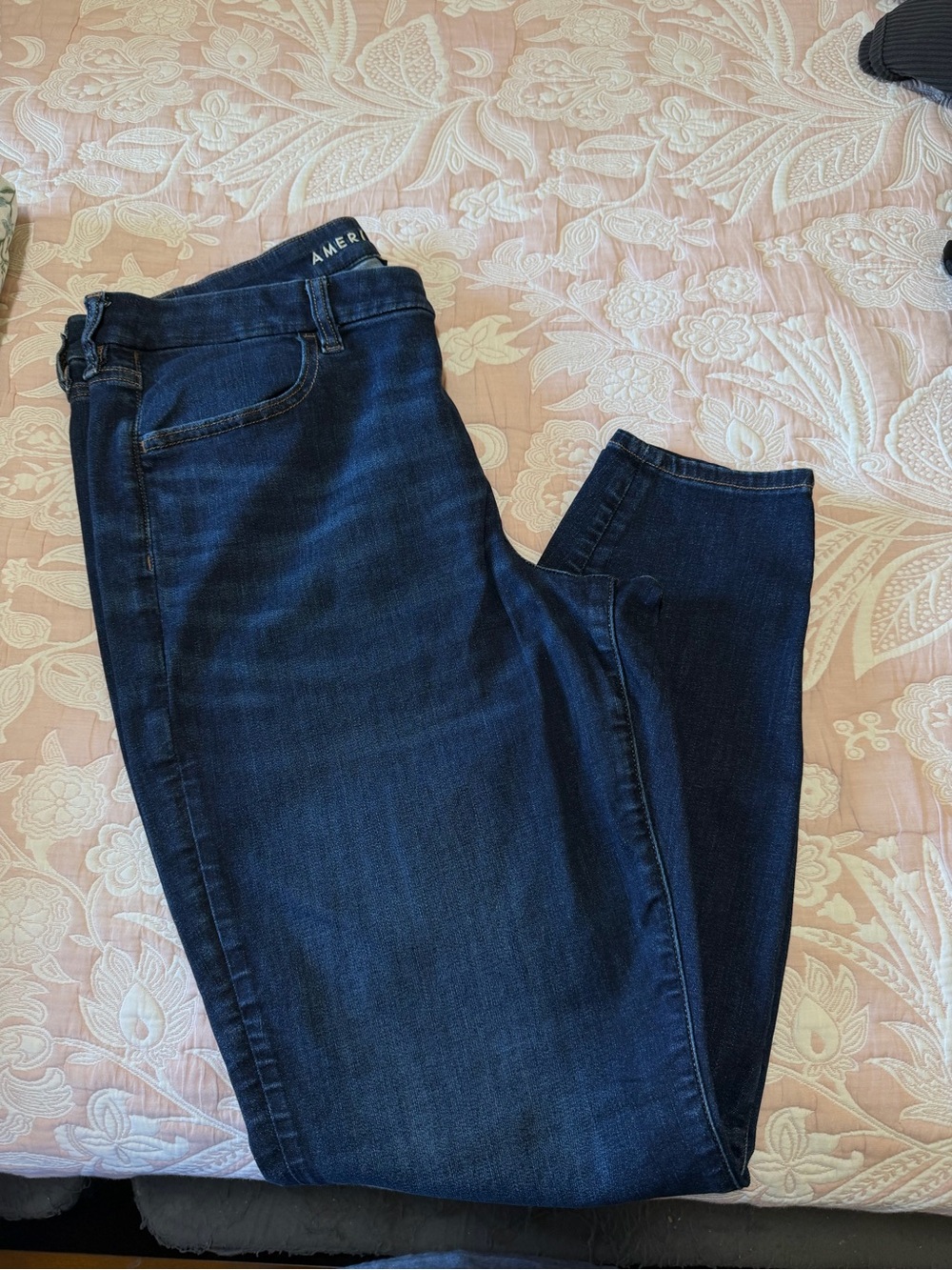 American Eagle Outfitters Women’s Dark Indigo Skinny Jeans